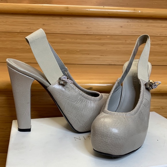 Nina Ricci Leather Platform Slingback Pump - Picture 4 of 10